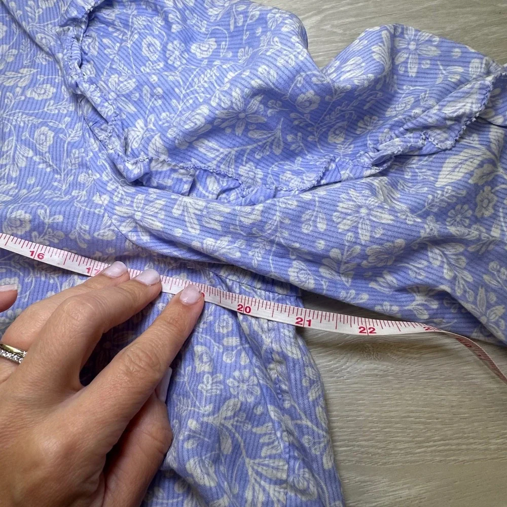 J.Crew Lavender Floral Ruffle Popover Blouse Soft Autumn Cottagecore Fall medium